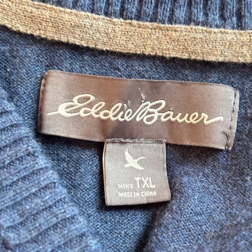 Eddie Bauer Mens V-Neck Sweater XL Tall‎ Merino Wool Blend Preppy Heritage 19574